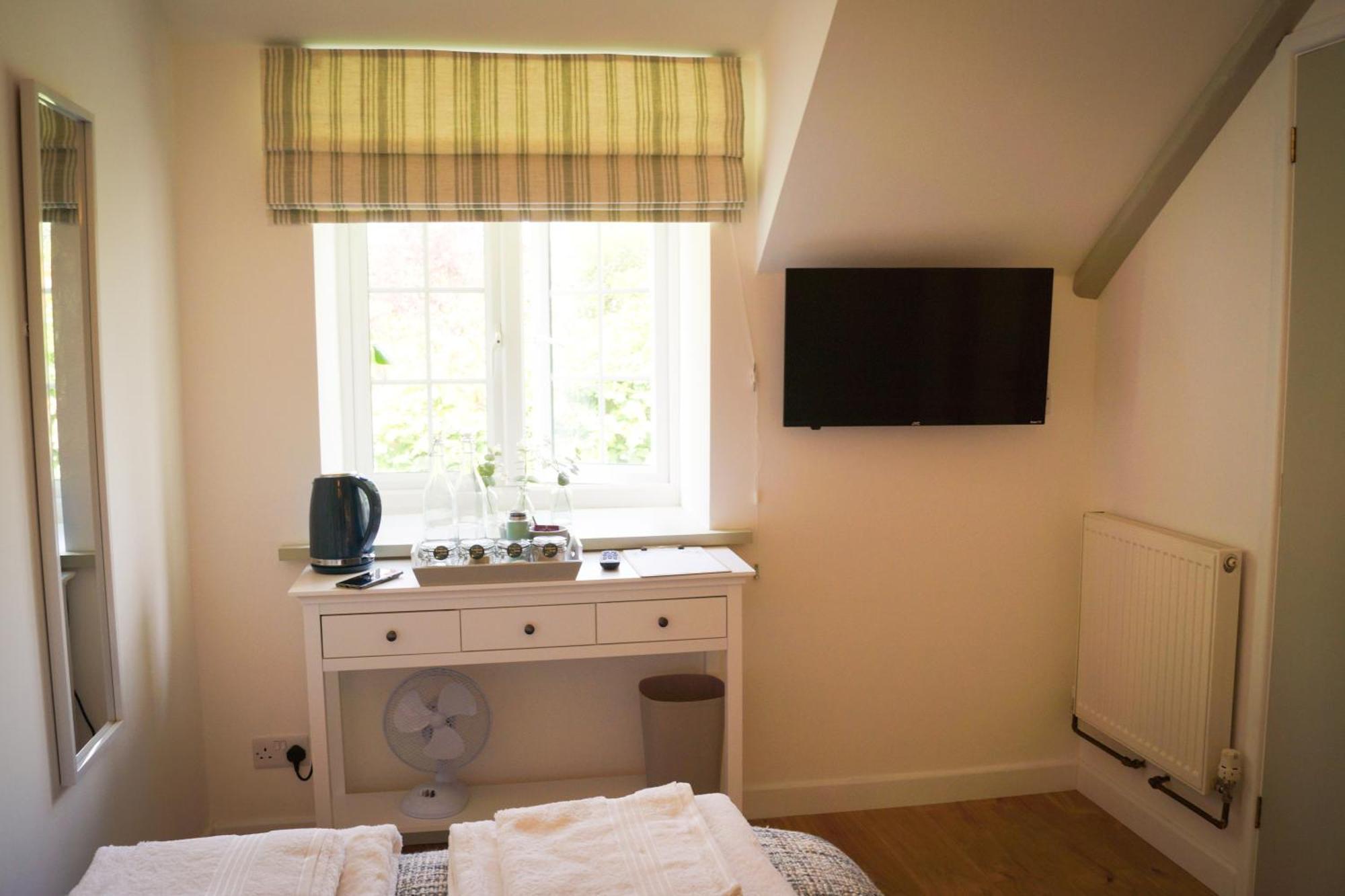 Lemon Tree Inn - Newly Refurbished Coastal Stay Swyre Exterior foto