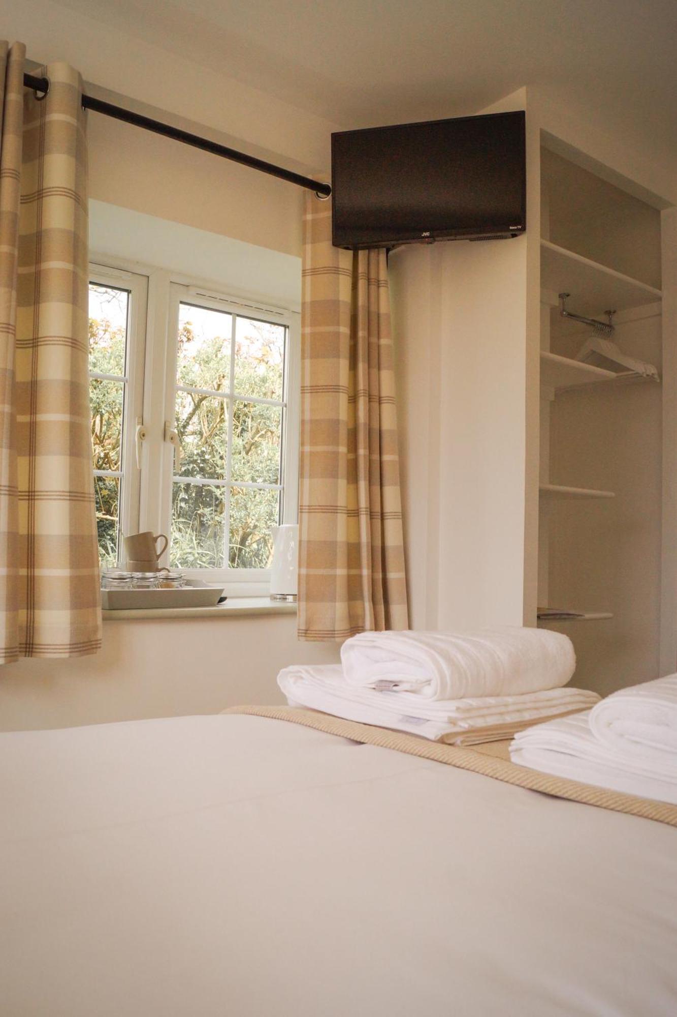Lemon Tree Inn - Newly Refurbished Coastal Stay Swyre Exterior foto