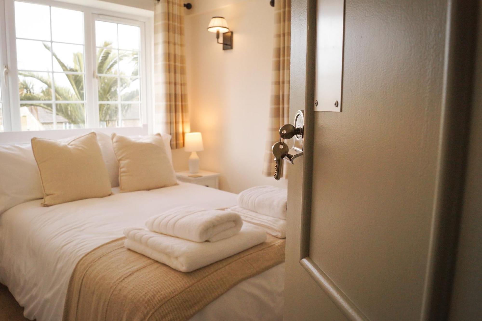 Lemon Tree Inn - Newly Refurbished Coastal Stay Swyre Exterior foto