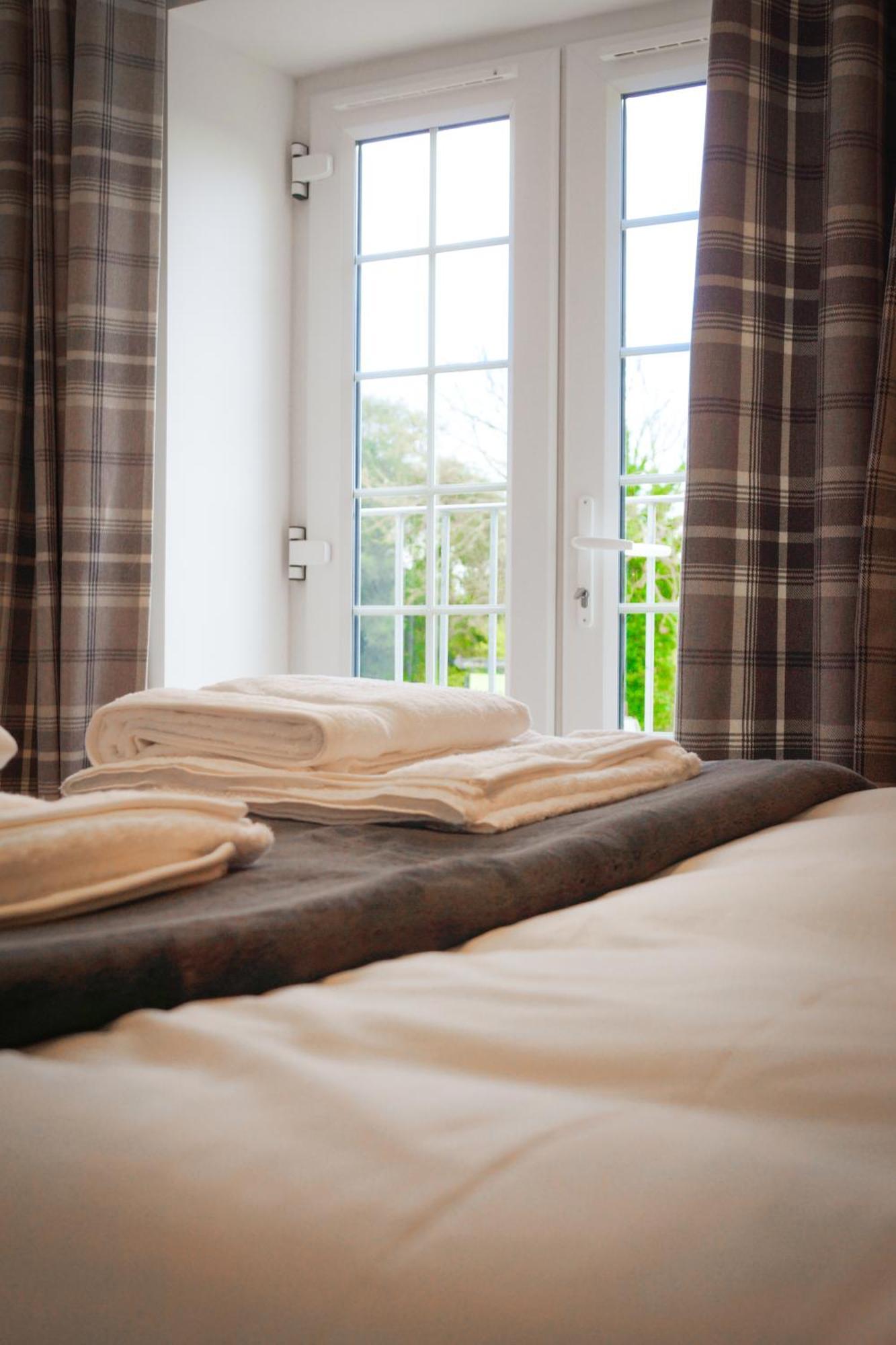 Lemon Tree Inn - Newly Refurbished Coastal Stay Swyre Exterior foto